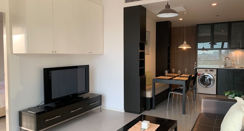 For sale 2 bedrooms condo in Phaya Thai, Bangkok