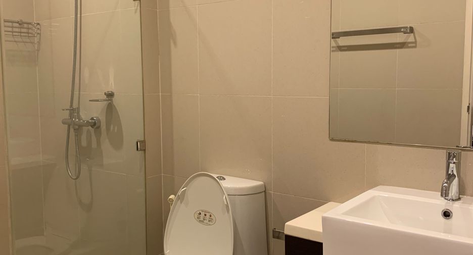 For sale 2 bedrooms condo in Phaya Thai, Bangkok