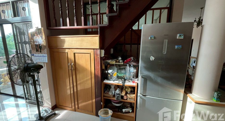 For sale and for rent 4 bedrooms house in Mueang Nakhon Nayok, Nakhon Nayok