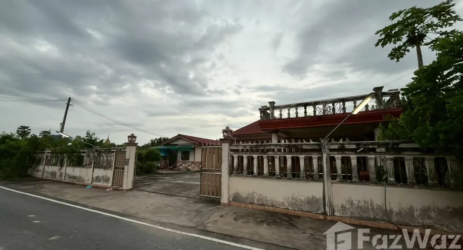 À vendre et à louer 4 chambres maison à Mueang Nakhon Nayok, Nakhon Nayok
