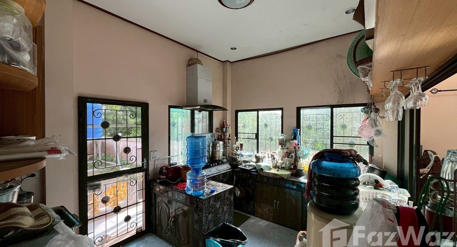 For sale and for rent 4 bedrooms house in Mueang Nakhon Nayok, Nakhon Nayok