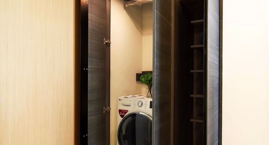 For sale 1 bed condo in Watthana, Bangkok
