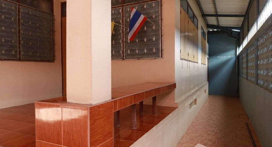 For sale 2 bedrooms house in Mueang Nakhon Sawan, Nakhon Sawan