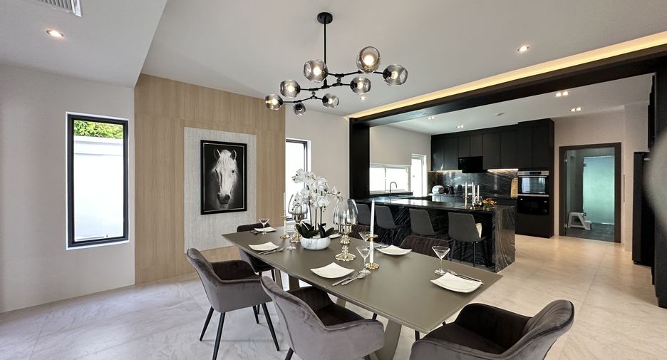 Villa en venta de 5 habitaciones en Bang Lamung, Chonburi