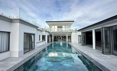 À vendre 5 chambres villa à Bang Lamung, Chonburi