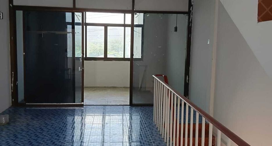 Продажа 4 спальни торговое помещение в Пхукет Тощн, Пхукет