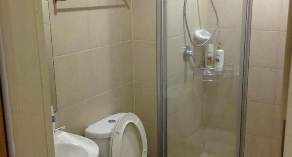 For sale studio condo in Bang Phlat, Bangkok