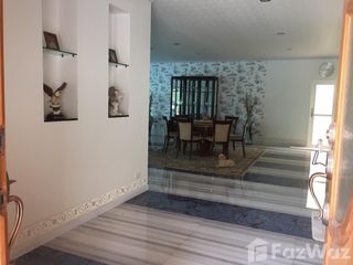 Villa en venta de 7 habitaciones en Bang Lamung, Chonburi