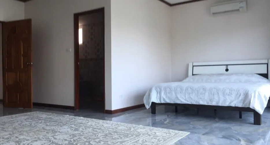 For sale 7 ベッドルーム villa in Bang Lamung, Chonburi