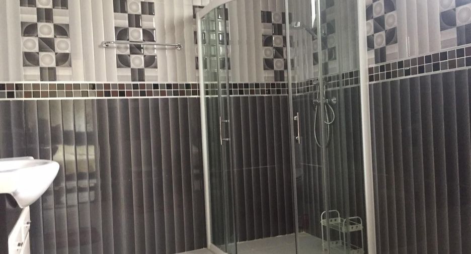 For sale 7 ベッドルーム villa in Bang Lamung, Chonburi