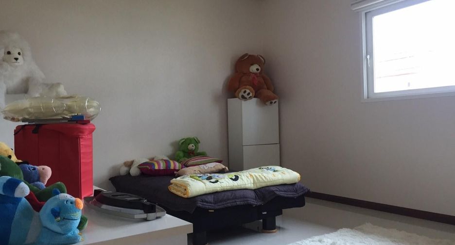 For sale 7 ベッドルーム villa in Bang Lamung, Chonburi