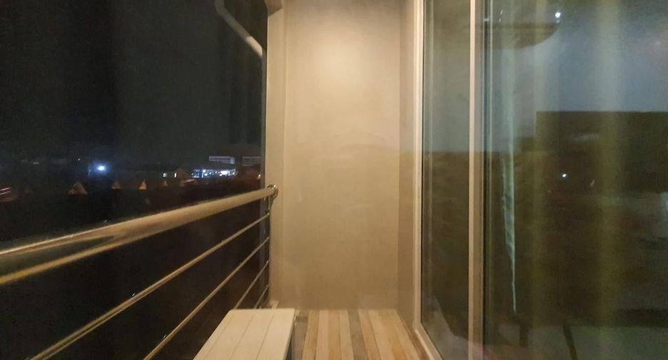 Villa zum Kauf mit 6 Zimmer in Bang Lamung, Chonburi