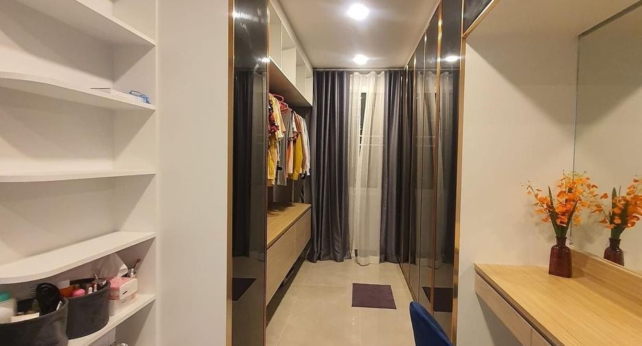 Villa zum Kauf mit 6 Zimmer in Bang Lamung, Chonburi