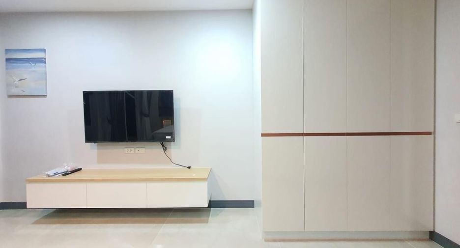 Villa zum Kauf mit 6 Zimmer in Bang Lamung, Chonburi