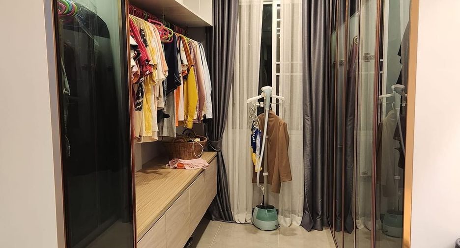 Villa zum Kauf mit 6 Zimmer in Bang Lamung, Chonburi