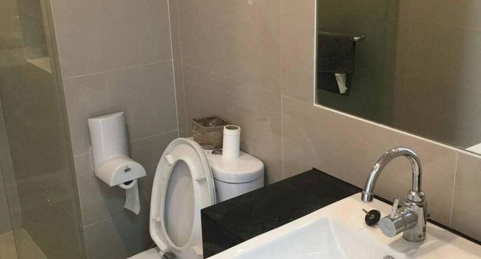 For sale and for rent studio condo in Bang Na, Bangkok
