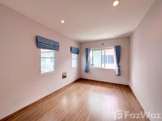 For sale 3 bedrooms house in Thung Khru, Bangkok