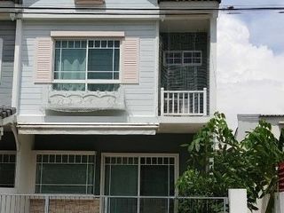 For sale 2 bedrooms townhouse in Bang Bo, Samut Prakan