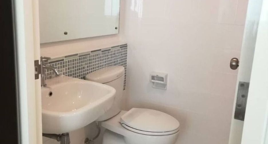 For sale 2 bedrooms townhouse in Bang Bo, Samut Prakan
