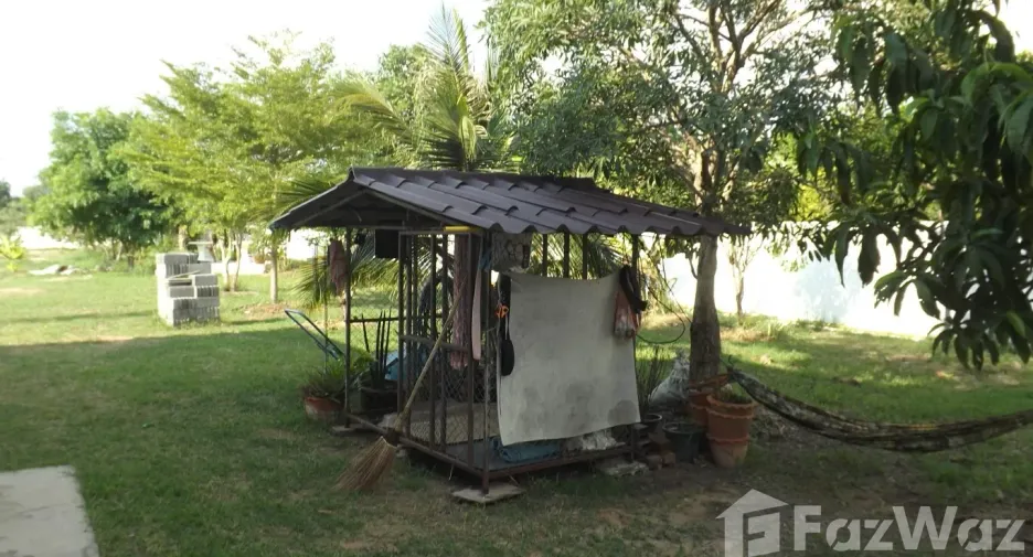 For sale 4 ベッドルーム house in Mueang Surin, Surin