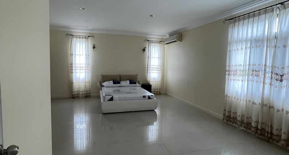 For sale 5 bedrooms house in Ratchathewi, Bangkok