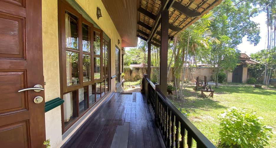 For rent 5 bedrooms house in Bang Lamung, Chonburi