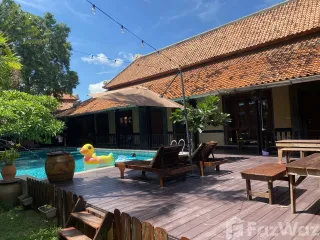 À louer 5 chambres maison à Bang Lamung, Chonburi