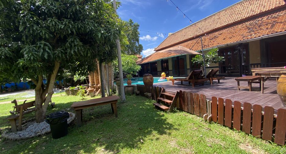 For rent 5 bedrooms house in Bang Lamung, Chonburi