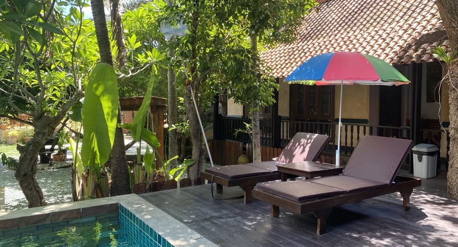 For rent 5 bedrooms house in Bang Lamung, Chonburi