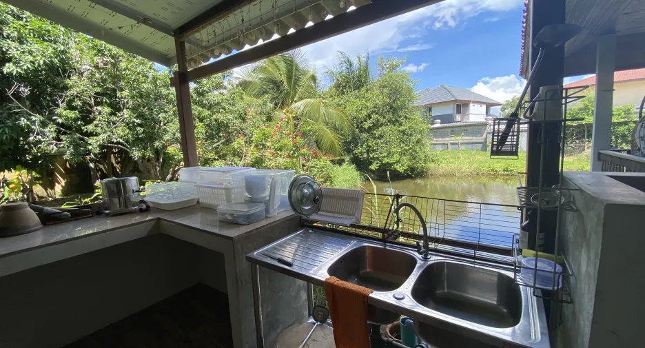 For rent 5 ベッドルーム house in Bang Lamung, Chonburi
