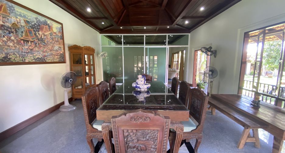 For rent 5 bedrooms house in Bang Lamung, Chonburi