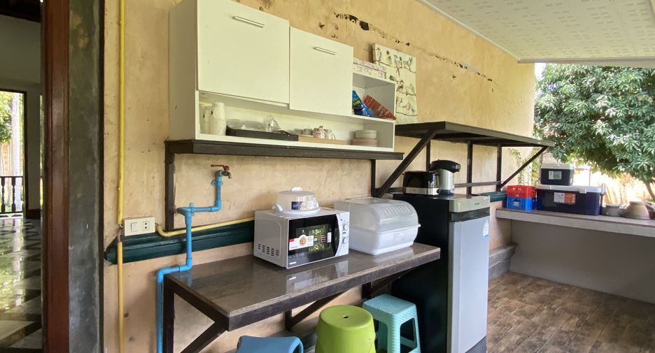 For rent 5 bedrooms house in Bang Lamung, Chonburi