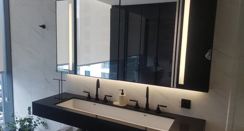 For sale and for rent 2 bedrooms condo in Sathon, Bangkok