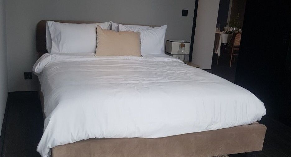 For sale and for rent 2 bedrooms condo in Sathon, Bangkok