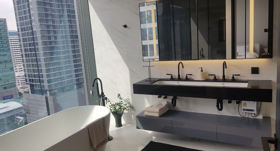 For sale and for rent 2 bedrooms condo in Sathon, Bangkok