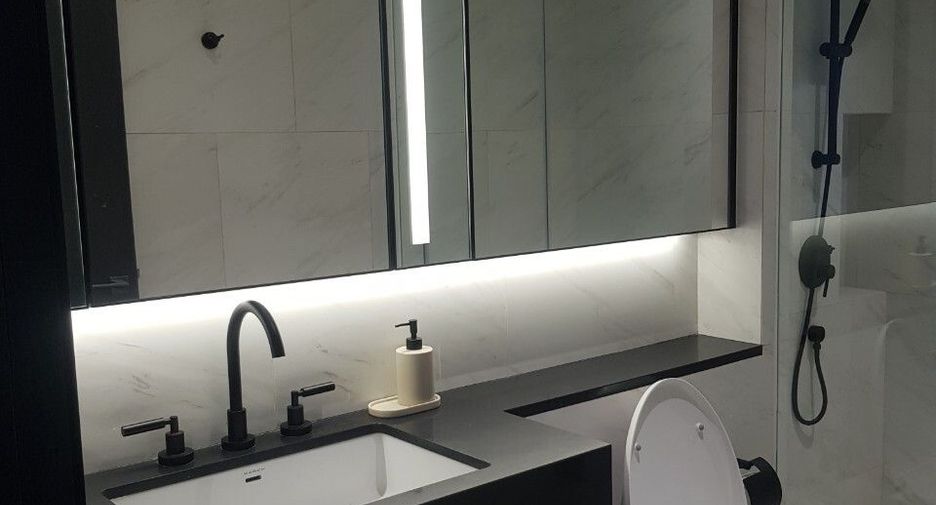 For sale and for rent 2 bedrooms condo in Sathon, Bangkok