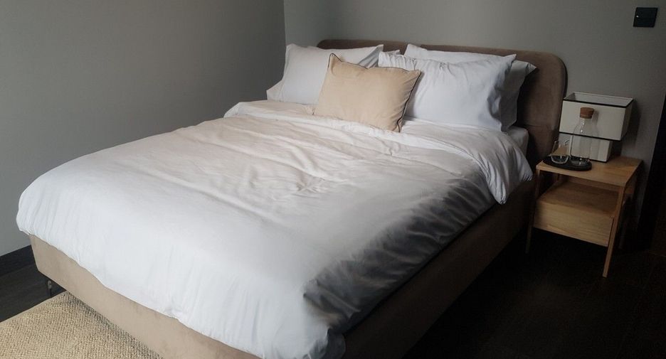 For sale and for rent 2 bedrooms condo in Sathon, Bangkok