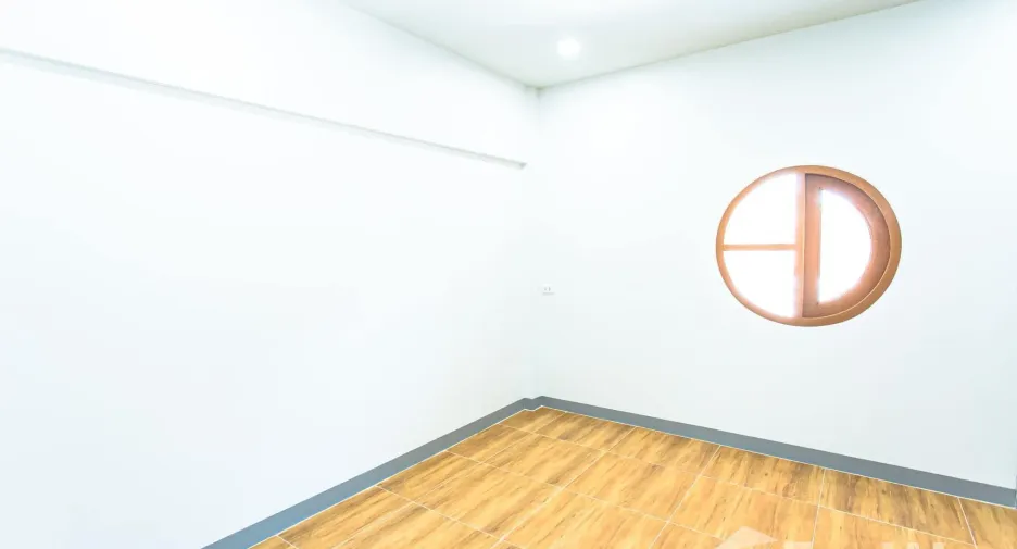 For sale 2 bedrooms townhouse in Si Racha, Chonburi