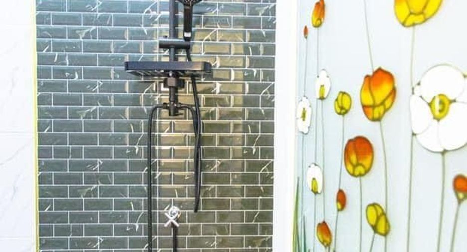 For sale 2 bedrooms townhouse in Si Racha, Chonburi