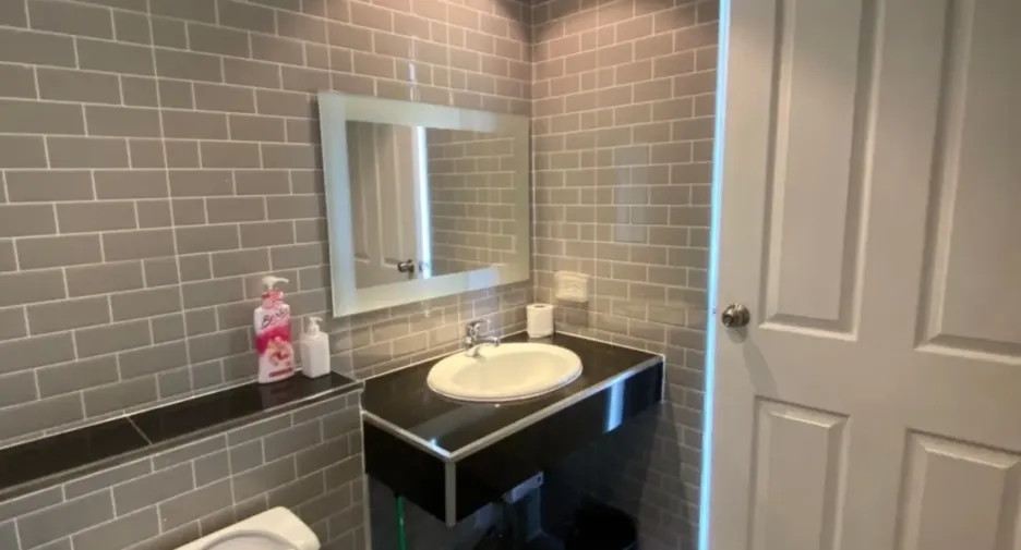 For sale 1 bed condo in Sattahip, Chonburi