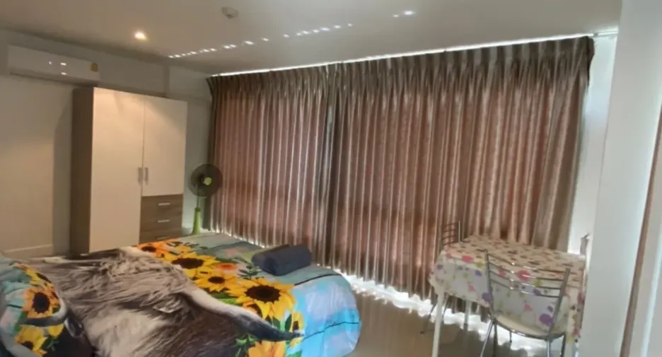 For sale 1 bed condo in Sattahip, Chonburi