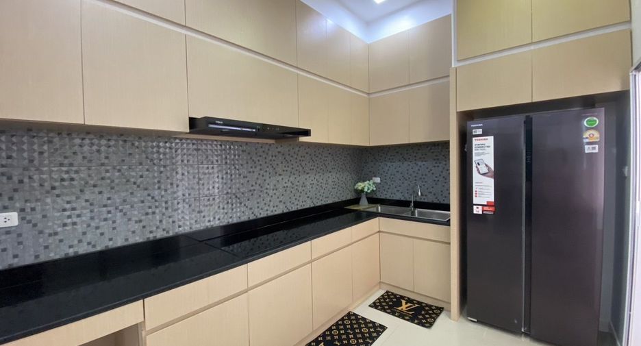 For sale 3 bedrooms house in Bang Lamung, Chonburi