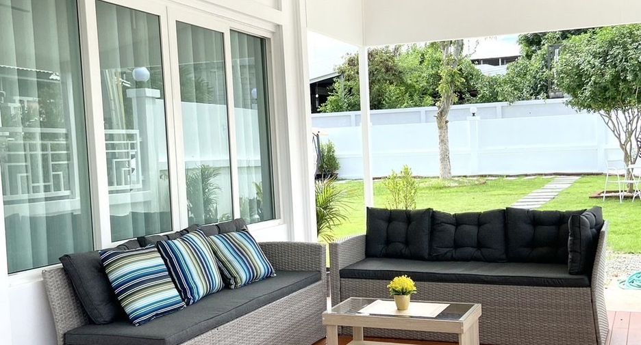 For sale 3 bedrooms house in Bang Lamung, Chonburi