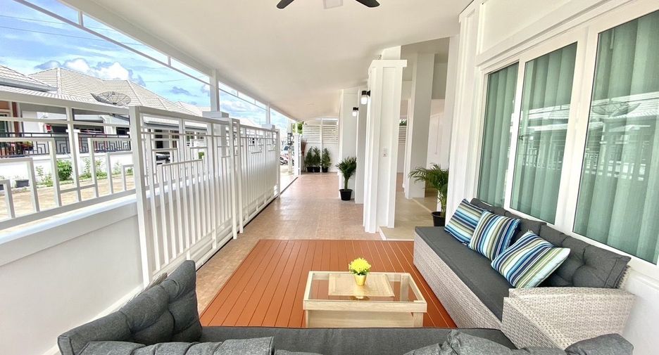 For sale 3 bedrooms house in Bang Lamung, Chonburi