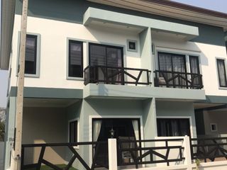 For sale 3 bedrooms townhouse in Mueang Chiang Rai, Chiang Rai