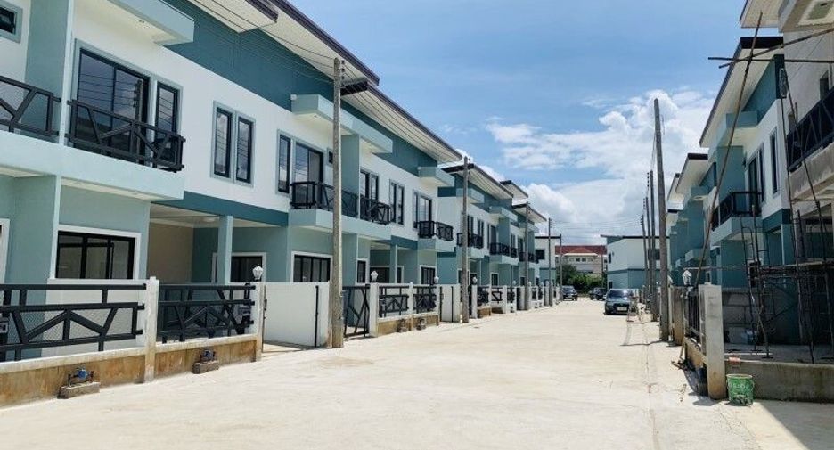 Продажа 3 спальни таунхаус в Mueang Chiang Rai, Чианг Рай