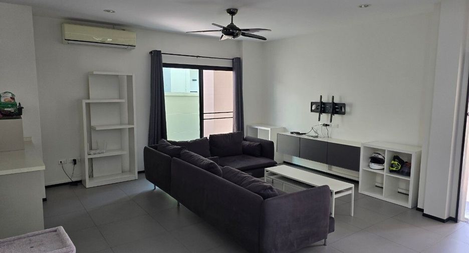 For sale 5 ベッドルーム villa in Bang Lamung, Chonburi