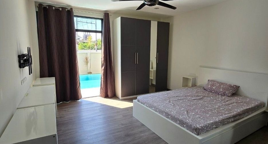 For sale 5 ベッドルーム villa in Bang Lamung, Chonburi