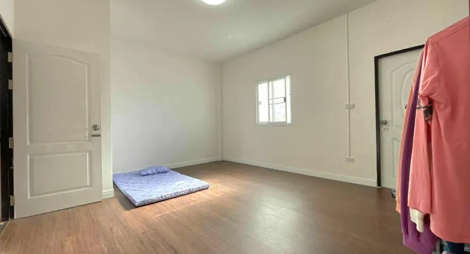 For sale 2 bedrooms townhouse in Mueang Phuket, Phuket