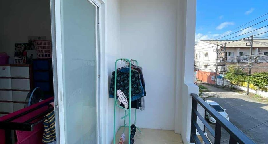 For sale 2 bedrooms townhouse in Mueang Phuket, Phuket